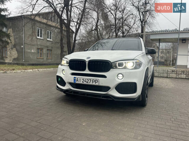 Белый БМВ Х5, объемом двигателя 2.98 л и пробегом 235 тыс. км за 22500 $, фото 19 на Automoto.ua