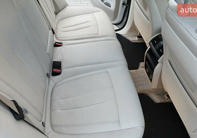 Білий БМВ Х5, об'ємом двигуна 3 л та пробігом 259 тис. км за 29900 $, фото 22 на Automoto.ua