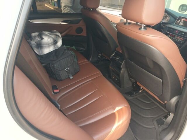 Белый БМВ Х5, объемом двигателя 3 л и пробегом 240 тыс. км за 31000 $, фото 23 на Automoto.ua