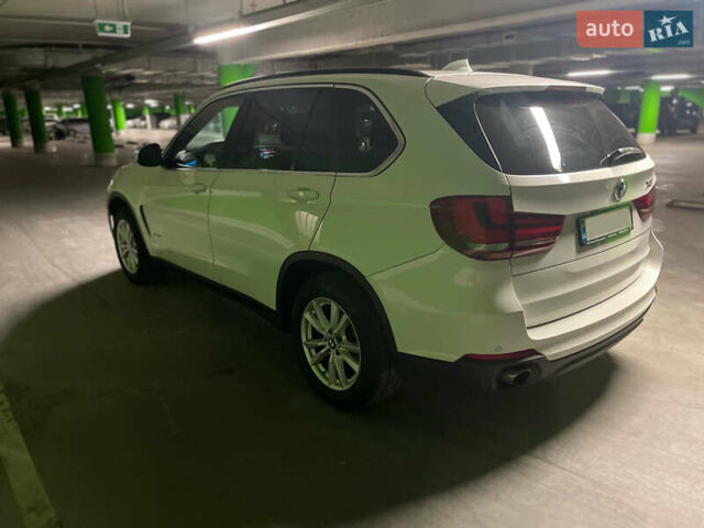 Белый БМВ Х5, объемом двигателя 3 л и пробегом 159 тыс. км за 25000 $, фото 21 на Automoto.ua