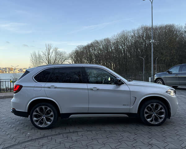 Белый БМВ Х5, объемом двигателя 2.98 л и пробегом 192 тыс. км за 22700 $, фото 11 на Automoto.ua