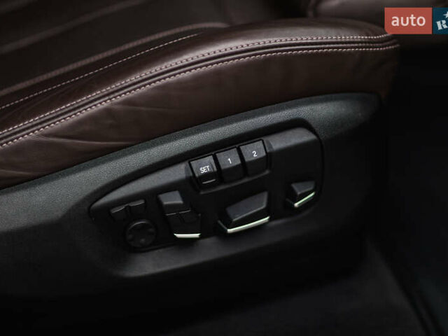 Белый БМВ Х5, объемом двигателя 4.39 л и пробегом 150 тыс. км за 26400 $, фото 9 на Automoto.ua