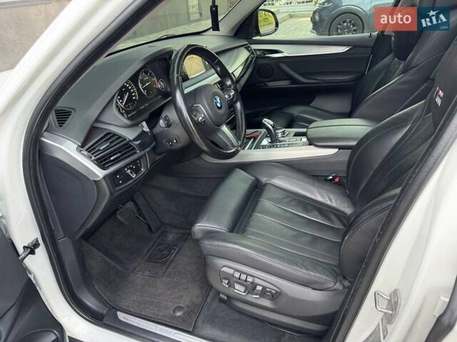 Білий БМВ Х5, об'ємом двигуна 2.99 л та пробігом 162 тис. км за 34300 $, фото 42 на Automoto.ua