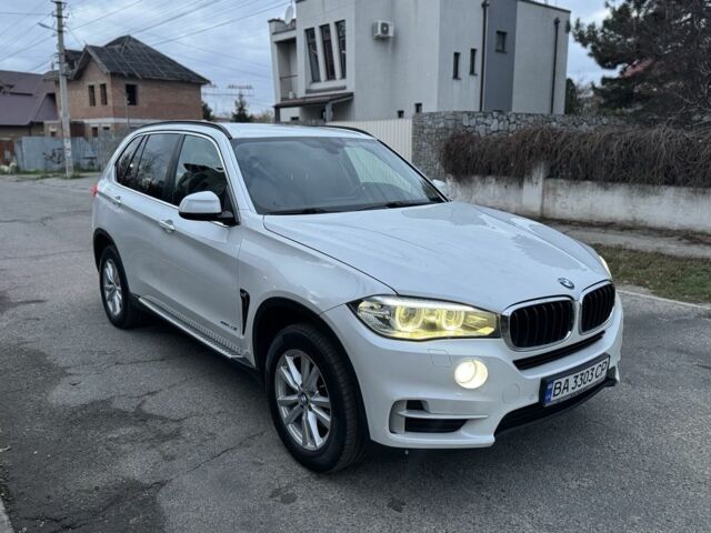 Білий БМВ Х5, об'ємом двигуна 2 л та пробігом 208 тис. км за 23200 $, фото 1 на Automoto.ua