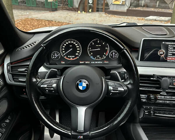Белый БМВ Х5, объемом двигателя 3 л и пробегом 263 тыс. км за 35900 $, фото 44 на Automoto.ua