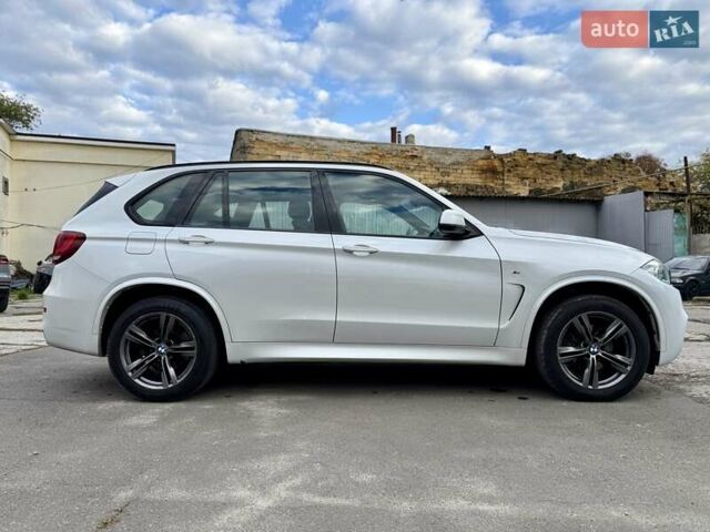 Белый БМВ Х5, объемом двигателя 2.99 л и пробегом 197 тыс. км за 27999 $, фото 15 на Automoto.ua