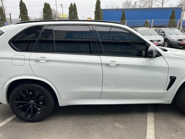 Білий БМВ Х5, об'ємом двигуна 3 л та пробігом 102 тис. км за 25500 $, фото 5 на Automoto.ua