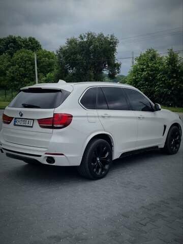 Белый БМВ Х5, объемом двигателя 2.98 л и пробегом 184 тыс. км за 22000 $, фото 3 на Automoto.ua