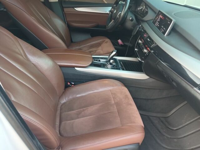 Белый БМВ Х5, объемом двигателя 3 л и пробегом 240 тыс. км за 31000 $, фото 18 на Automoto.ua