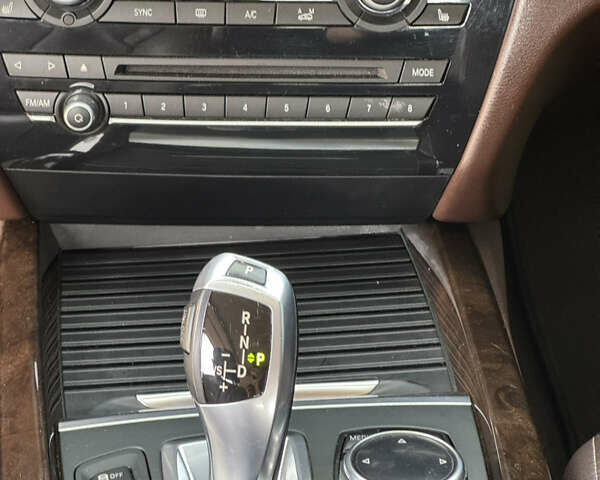 Белый БМВ Х5, объемом двигателя 2.99 л и пробегом 265 тыс. км за 27900 $, фото 19 на Automoto.ua