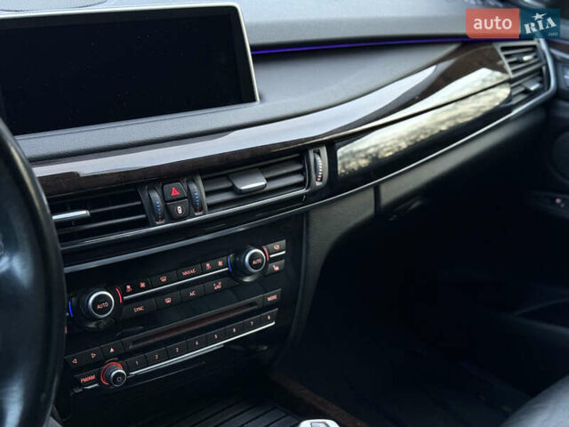 Белый БМВ Х5, объемом двигателя 2.98 л и пробегом 192 тыс. км за 22700 $, фото 43 на Automoto.ua