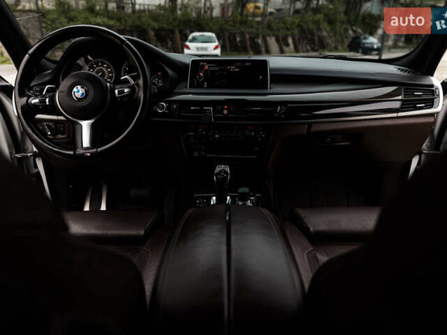 Белый БМВ Х5, объемом двигателя 4.39 л и пробегом 150 тыс. км за 26400 $, фото 21 на Automoto.ua