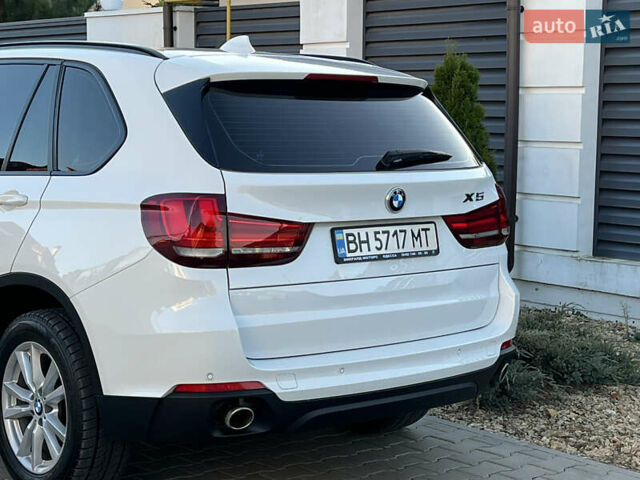 Белый БМВ Х5, объемом двигателя 2 л и пробегом 170 тыс. км за 23500 $, фото 49 на Automoto.ua