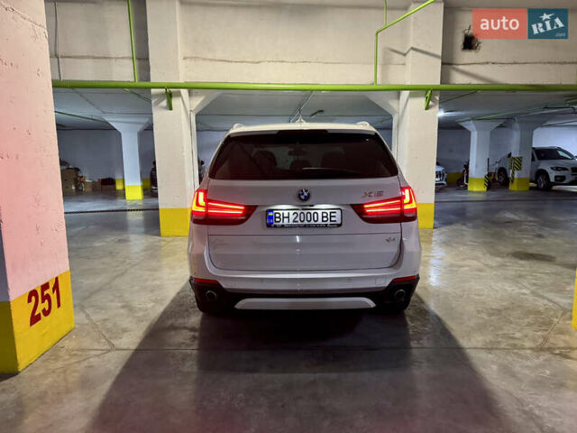 Білий БМВ Х5, об'ємом двигуна 3 л та пробігом 180 тис. км за 35000 $, фото 10 на Automoto.ua