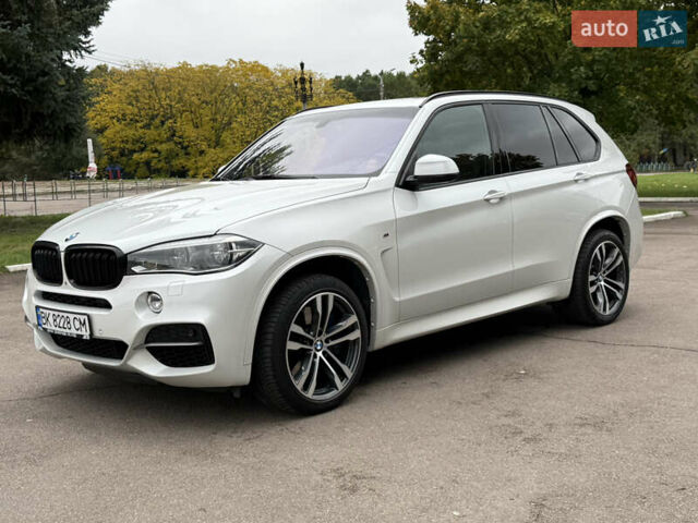 Білий БМВ Х5, об'ємом двигуна 2.99 л та пробігом 215 тис. км за 35000 $, фото 9 на Automoto.ua