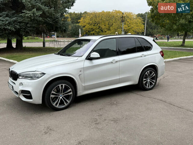 Білий БМВ Х5, об'ємом двигуна 2.99 л та пробігом 215 тис. км за 35000 $, фото 10 на Automoto.ua