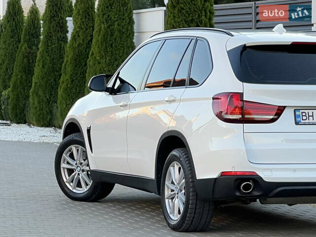 Белый БМВ Х5, объемом двигателя 2 л и пробегом 169 тыс. км за 23800 $, фото 12 на Automoto.ua