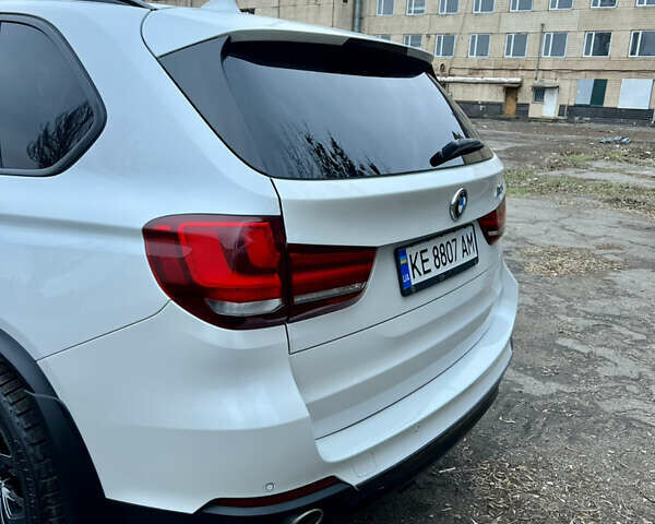 Белый БМВ Х5, объемом двигателя 2.99 л и пробегом 187 тыс. км за 25500 $, фото 10 на Automoto.ua