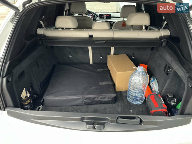 Білий БМВ Х5, об'ємом двигуна 3 л та пробігом 102 тис. км за 25500 $, фото 13 на Automoto.ua