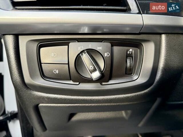 Белый БМВ Х5, объемом двигателя 2.99 л и пробегом 197 тыс. км за 27999 $, фото 32 на Automoto.ua