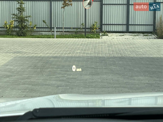 Белый БМВ Х5, объемом двигателя 3 л и пробегом 302 тыс. км за 18300 $, фото 9 на Automoto.ua