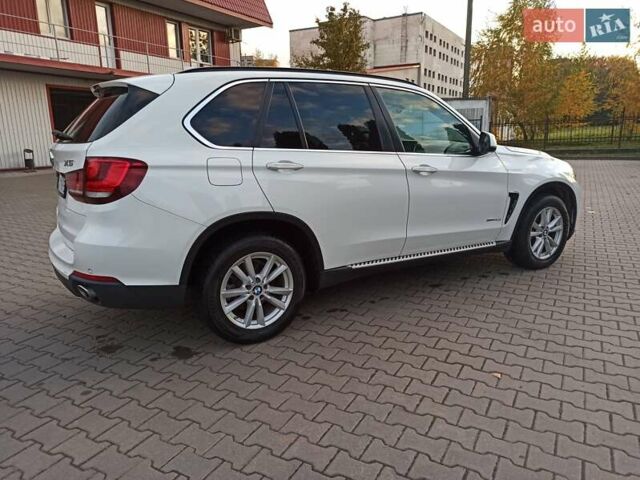 Белый БМВ Х5, объемом двигателя 2.99 л и пробегом 236 тыс. км за 24500 $, фото 9 на Automoto.ua
