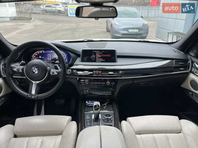 Білий БМВ Х5, об'ємом двигуна 3 л та пробігом 102 тис. км за 25500 $, фото 34 на Automoto.ua