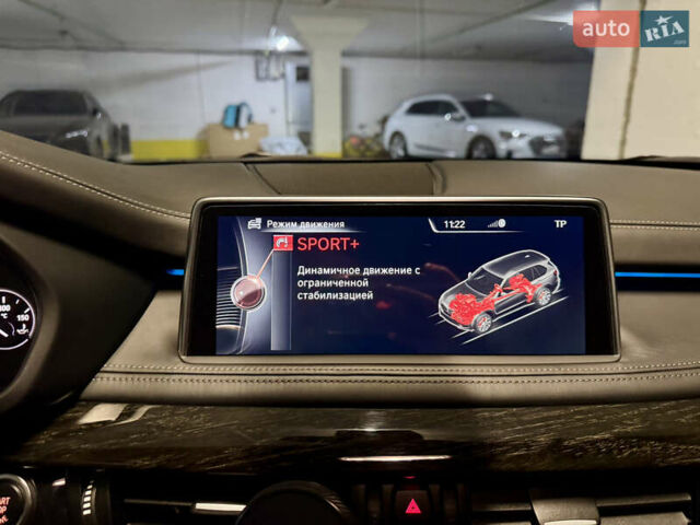 Білий БМВ Х5, об'ємом двигуна 3 л та пробігом 180 тис. км за 35000 $, фото 29 на Automoto.ua