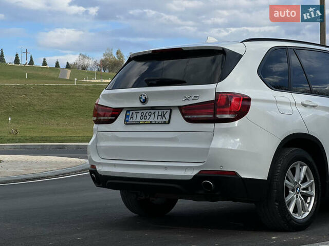 Белый БМВ Х5, объемом двигателя 2.98 л и пробегом 135 тыс. км за 20000 $, фото 16 на Automoto.ua