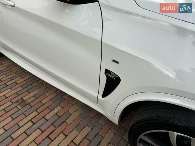 Білий БМВ Х5, об'ємом двигуна 2.99 л та пробігом 185 тис. км за 35500 $, фото 21 на Automoto.ua