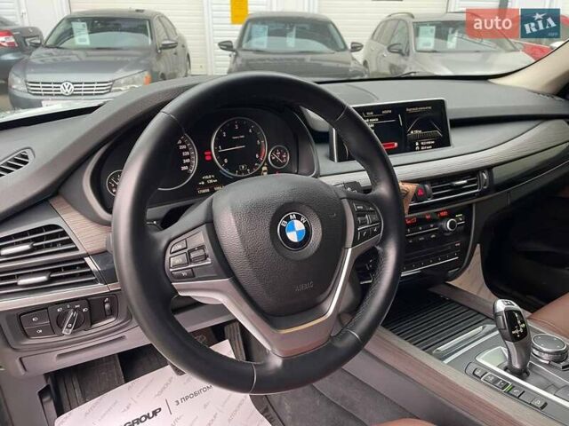 Белый БМВ Х5, объемом двигателя 2 л и пробегом 170 тыс. км за 23999 $, фото 10 на Automoto.ua