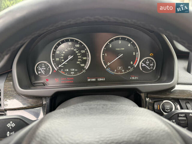 Білий БМВ Х5, об'ємом двигуна 2.99 л та пробігом 281 тис. км за 27500 $, фото 13 на Automoto.ua