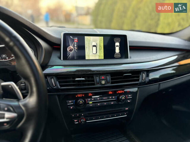 Белый БМВ Х5, объемом двигателя 3 л и пробегом 290 тыс. км за 25799 $, фото 9 на Automoto.ua