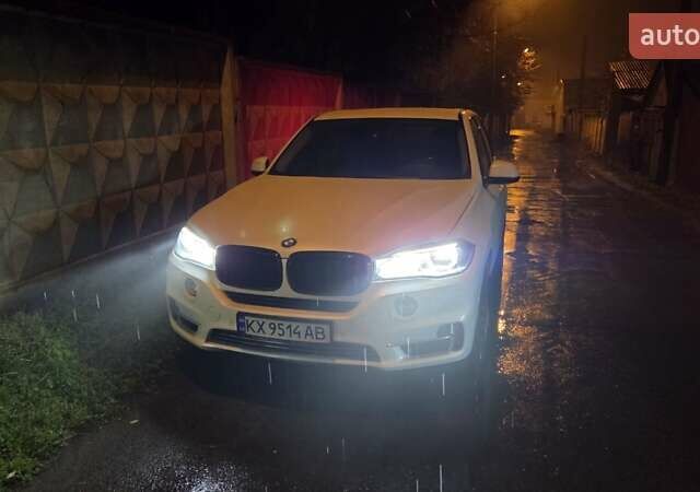 Белый БМВ Х5, объемом двигателя 2.98 л и пробегом 168 тыс. км за 26000 $, фото 10 на Automoto.ua