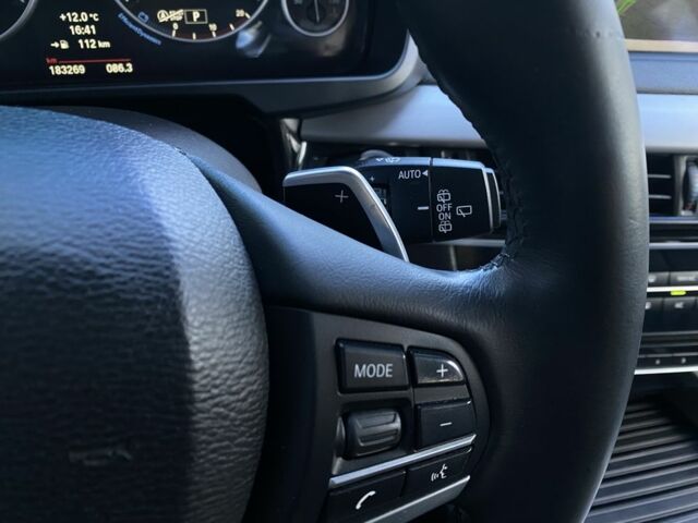 Белый БМВ Х5, объемом двигателя 3 л и пробегом 183 тыс. км за 24700 $, фото 18 на Automoto.ua