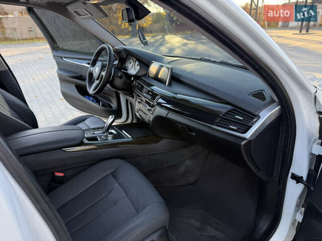 Белый БМВ Х5, объемом двигателя 2.99 л и пробегом 244 тыс. км за 21999 $, фото 22 на Automoto.ua