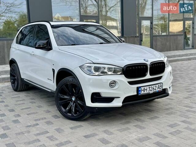 Білий БМВ Х5, об'ємом двигуна 2.99 л та пробігом 162 тис. км за 34300 $, фото 17 на Automoto.ua
