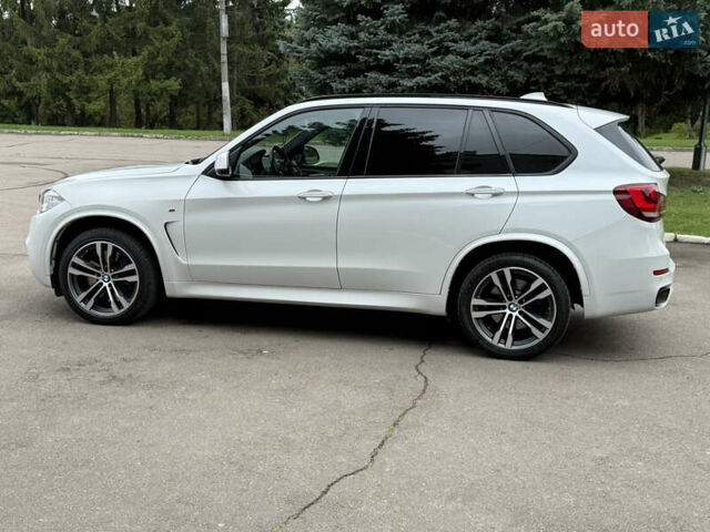 Білий БМВ Х5, об'ємом двигуна 2.99 л та пробігом 215 тис. км за 35000 $, фото 12 на Automoto.ua