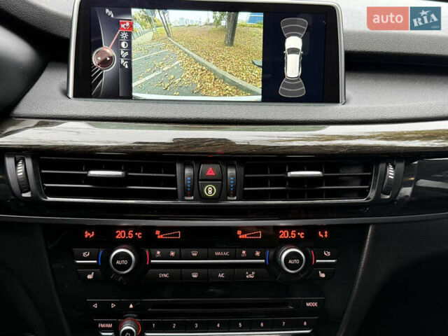 Белый БМВ Х5, объемом двигателя 3 л и пробегом 287 тыс. км за 23999 $, фото 32 на Automoto.ua