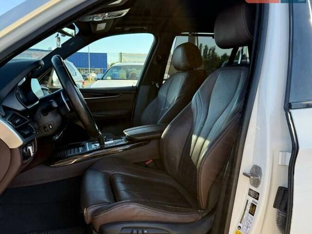 Белый БМВ Х5, объемом двигателя 2.98 л и пробегом 181 тыс. км за 21899 $, фото 13 на Automoto.ua