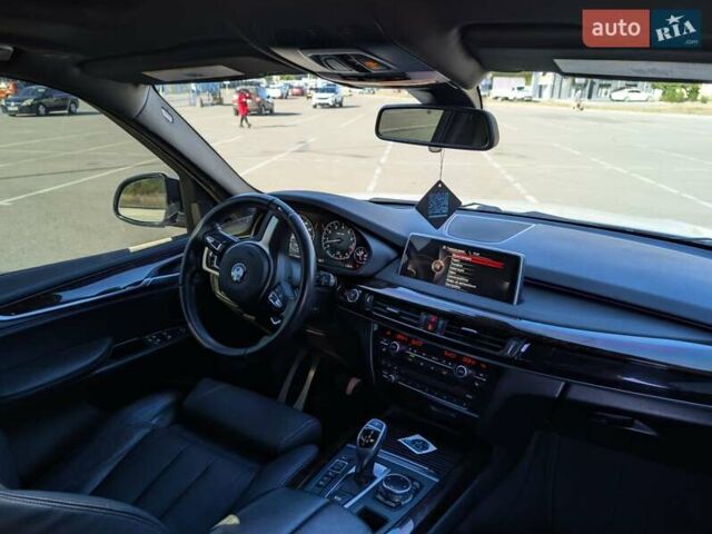 Белый БМВ Х5, объемом двигателя 2.98 л и пробегом 98 тыс. км за 36999 $, фото 7 на Automoto.ua