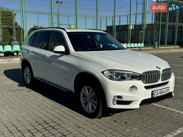 Белый БМВ Х5, объемом двигателя 2.98 л и пробегом 159 тыс. км за 23500 $, фото 43 на Automoto.ua