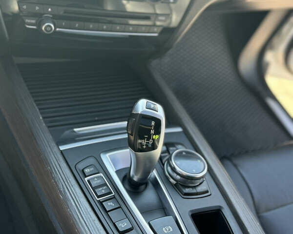 Белый БМВ Х5, объемом двигателя 2.98 л и пробегом 159 тыс. км за 20300 $, фото 21 на Automoto.ua