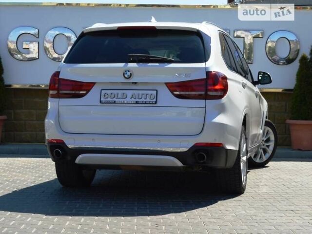 Белый БМВ Х5, объемом двигателя 3 л и пробегом 175 тыс. км за 21900 $, фото 11 на Automoto.ua