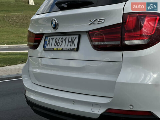 Белый БМВ Х5, объемом двигателя 2.98 л и пробегом 135 тыс. км за 20000 $, фото 18 на Automoto.ua