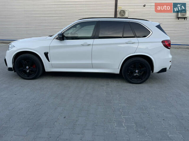 Белый БМВ Х5, объемом двигателя 2.98 л и пробегом 185 тыс. км за 22700 $, фото 22 на Automoto.ua