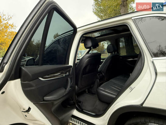 Белый БМВ Х5, объемом двигателя 3 л и пробегом 287 тыс. км за 23999 $, фото 38 на Automoto.ua