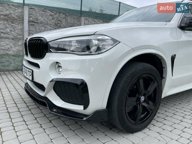 Белый БМВ Х5, объемом двигателя 2.98 л и пробегом 185 тыс. км за 22700 $, фото 12 на Automoto.ua