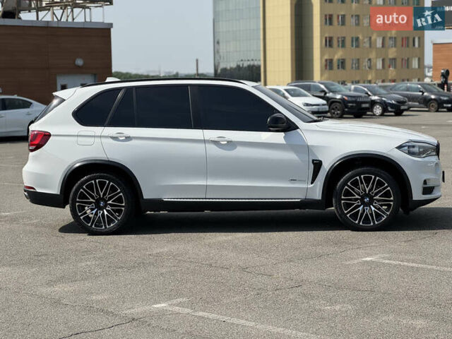 Белый БМВ Х5, объемом двигателя 2.99 л и пробегом 265 тыс. км за 27900 $, фото 3 на Automoto.ua