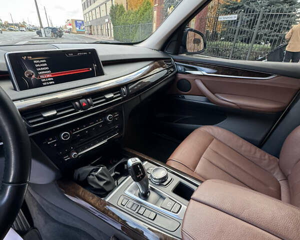 Белый БМВ Х5, объемом двигателя 2.99 л и пробегом 142 тыс. км за 34377 $, фото 17 на Automoto.ua